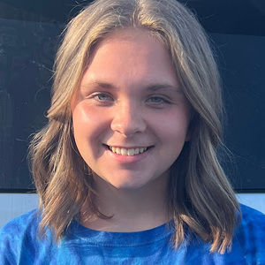 Meet your Posher, Laci